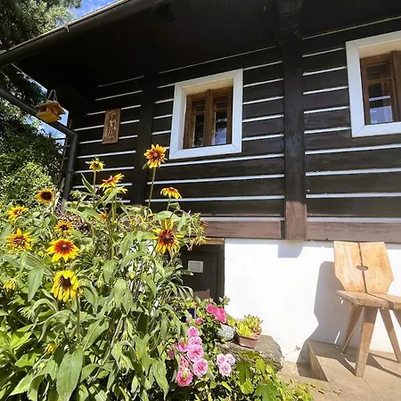 Stylová Roubenka U Svatého Huberta V Podkrkonoší Casa de Férias *
