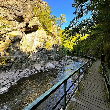 Stylová Roubenka U Svatého Huberta V Podkrkonoší